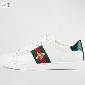 Gucci White and Green Sneakers with Signature Design